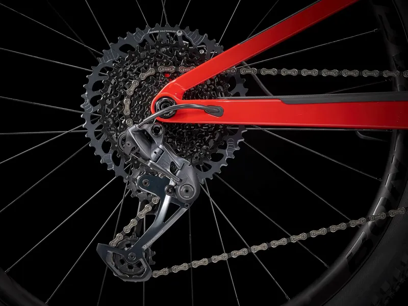 Trek Top Fuel 9.8 GX Mountain Bike in Red-2